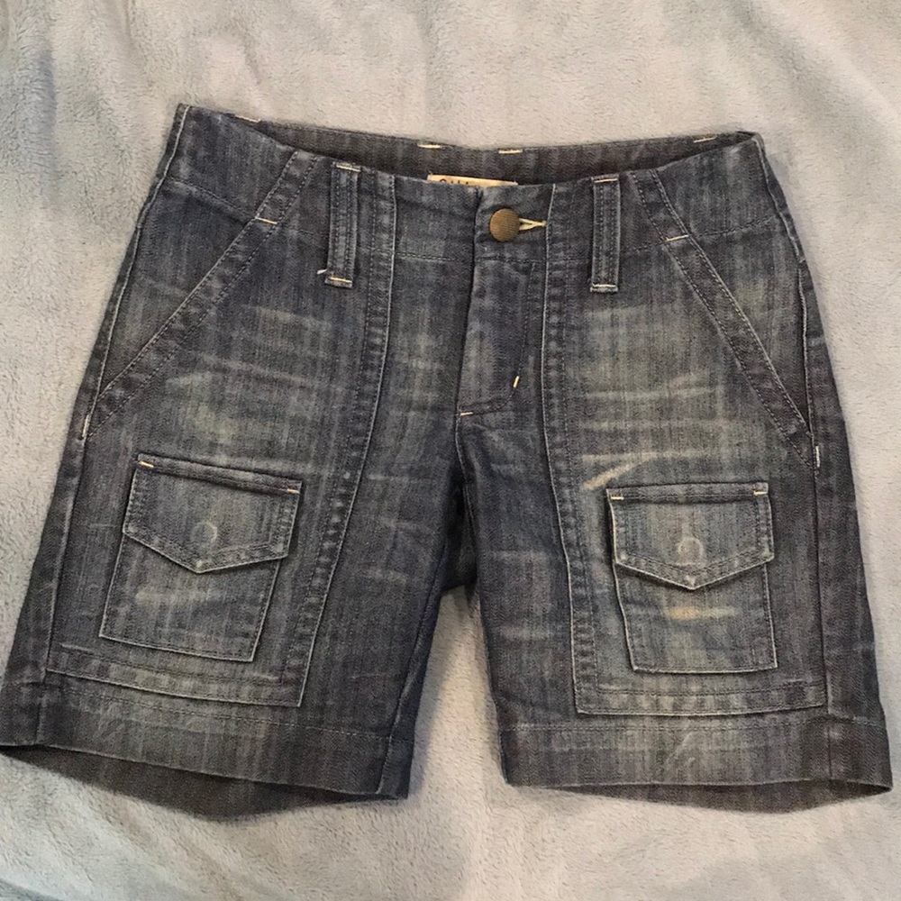 🍀CAbi denim shorts 🛍